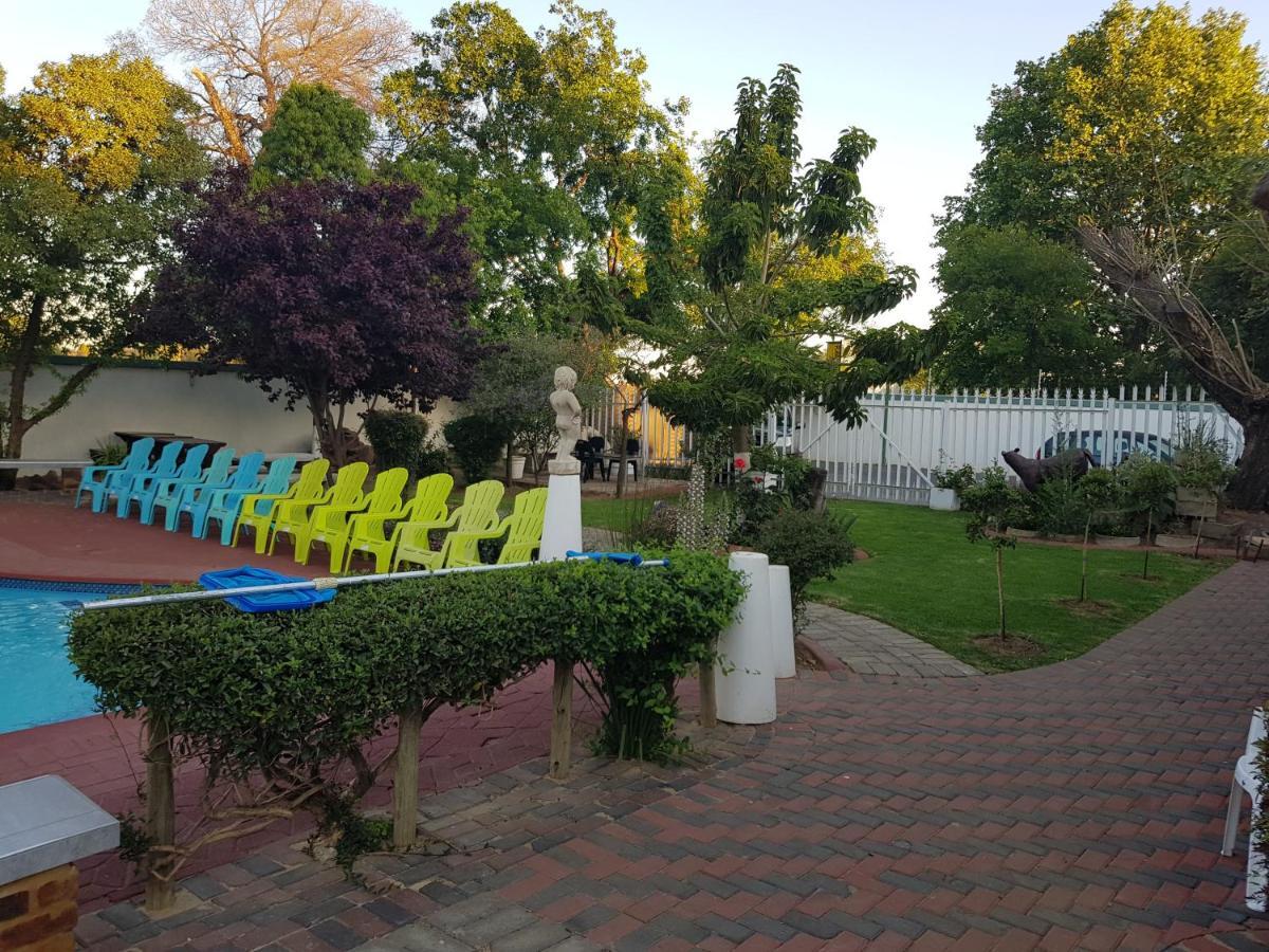 Good 2 Go Guest House Бенони Экстерьер фото